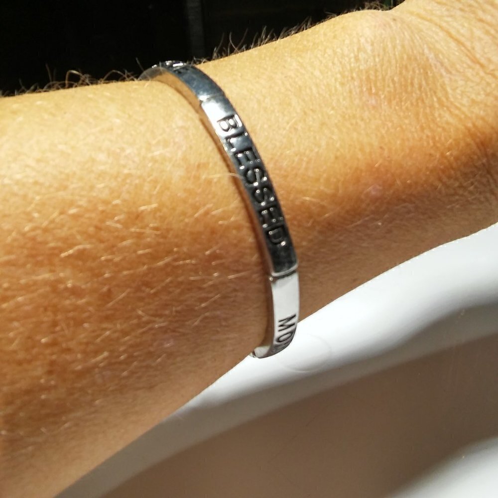 Women`s silver tone mom love blessed stretch brace